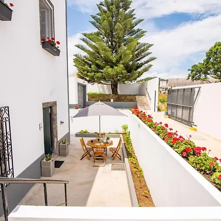 Loreto Fontenary Fajã de Baixo