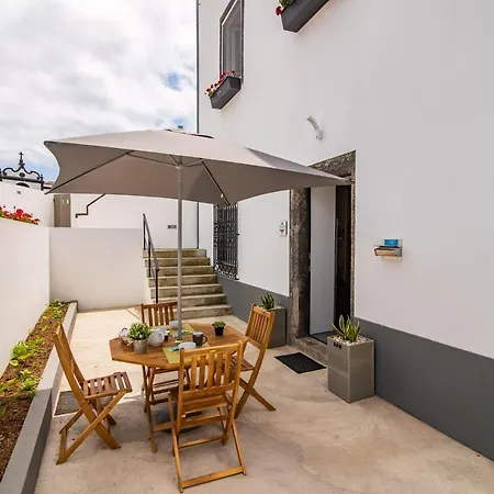 Loreto Fontenary Fajã de Baixo