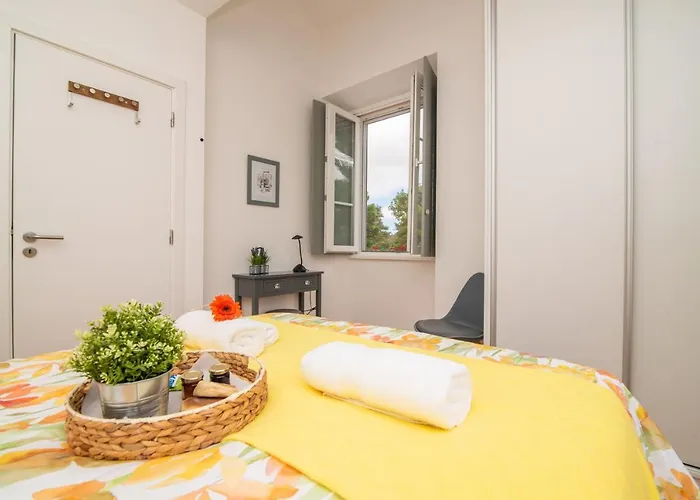 Loreto Fontenary Fajã de Baixo