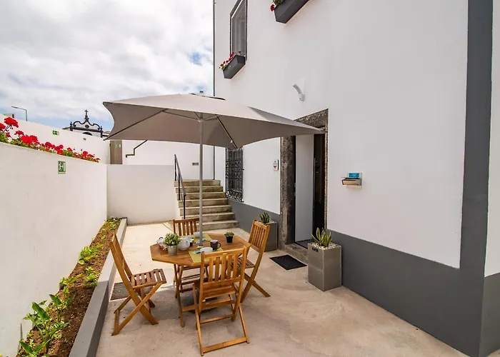 Loreto Fontenary Fajã de Baixo